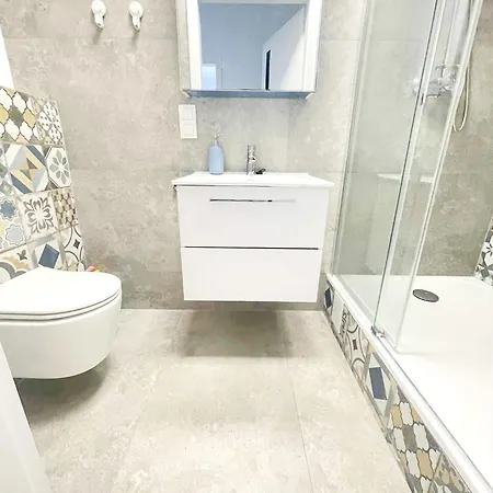 Apartment Nowe Centrum Tuwima By Host